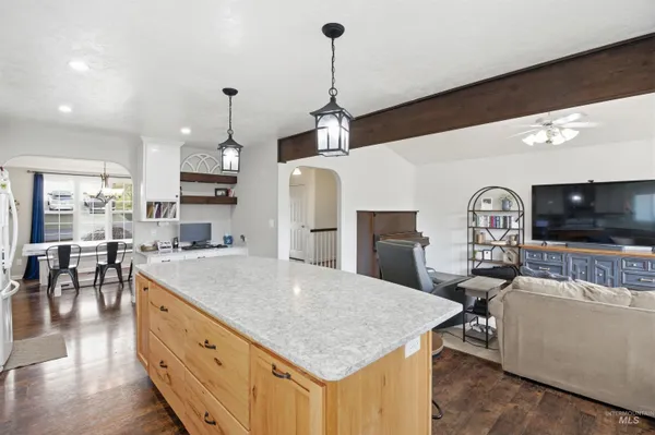 $719,000 | 237 Sunrise Drive, Moscow, ID 83843