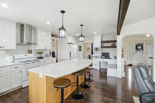 $719,000 | 237 Sunrise Drive, Moscow, ID 83843