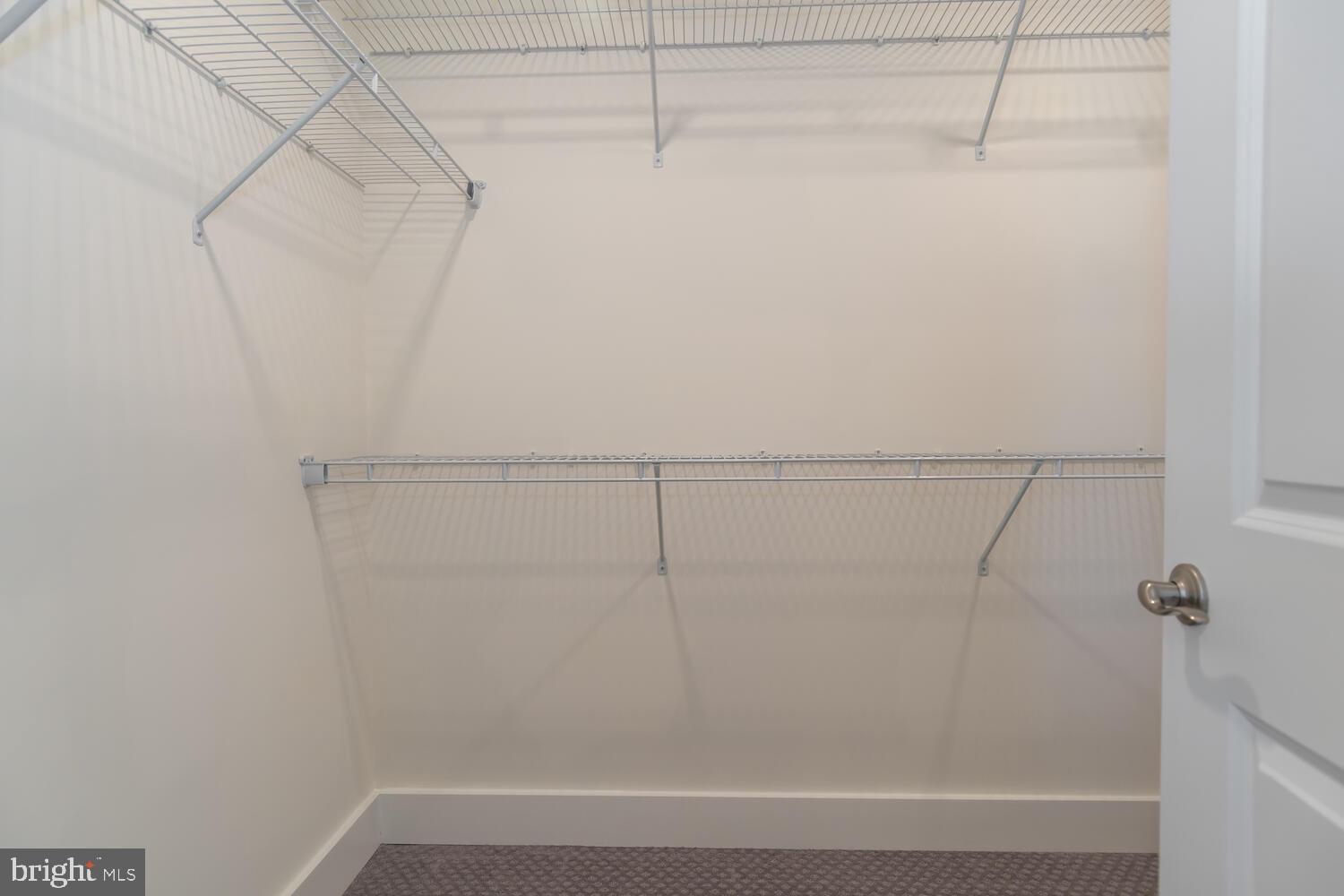 34 Riverside Drive Cambridge, MD 21613 - Photo 26 of 64 Primary walk in closet