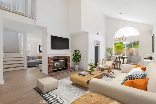 $5,600 | 3854 Lost Springs Drive, Calabasas, CA 91301