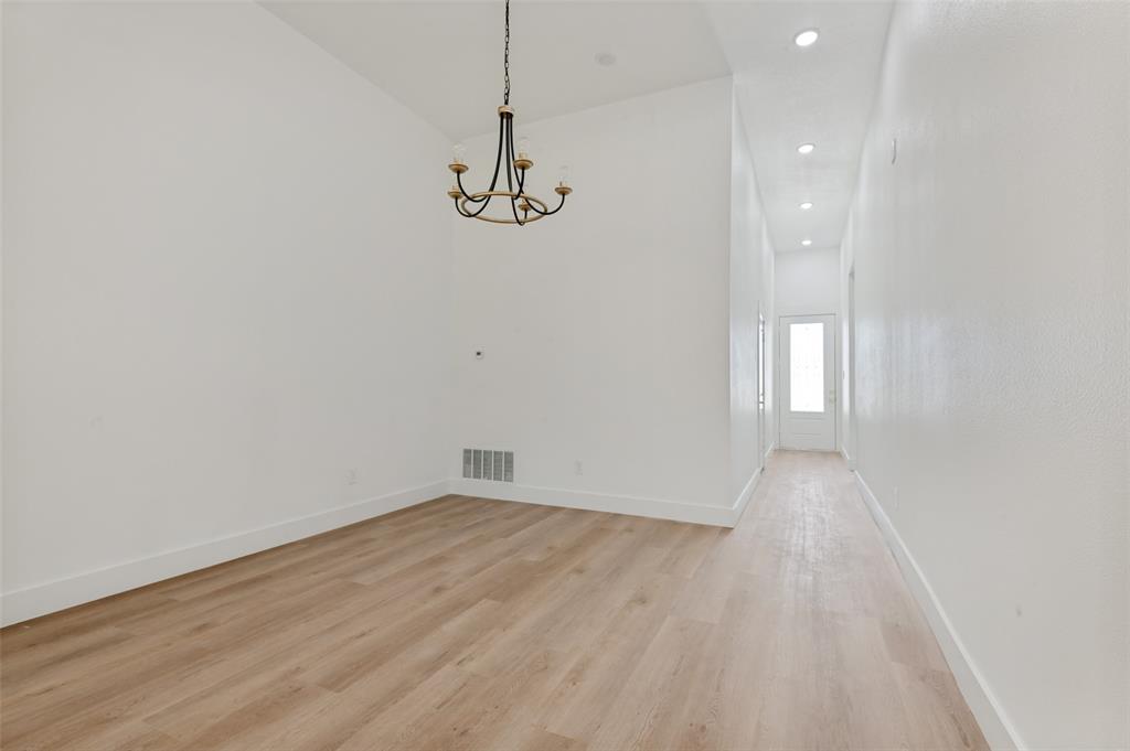 3913 Blue Ridge Boulevard Dallas, TX 75233 - Photo 2 of 25 Gallery Image 2