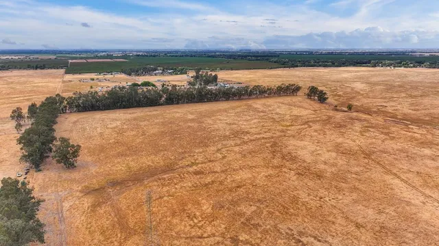 a view of an ocean view