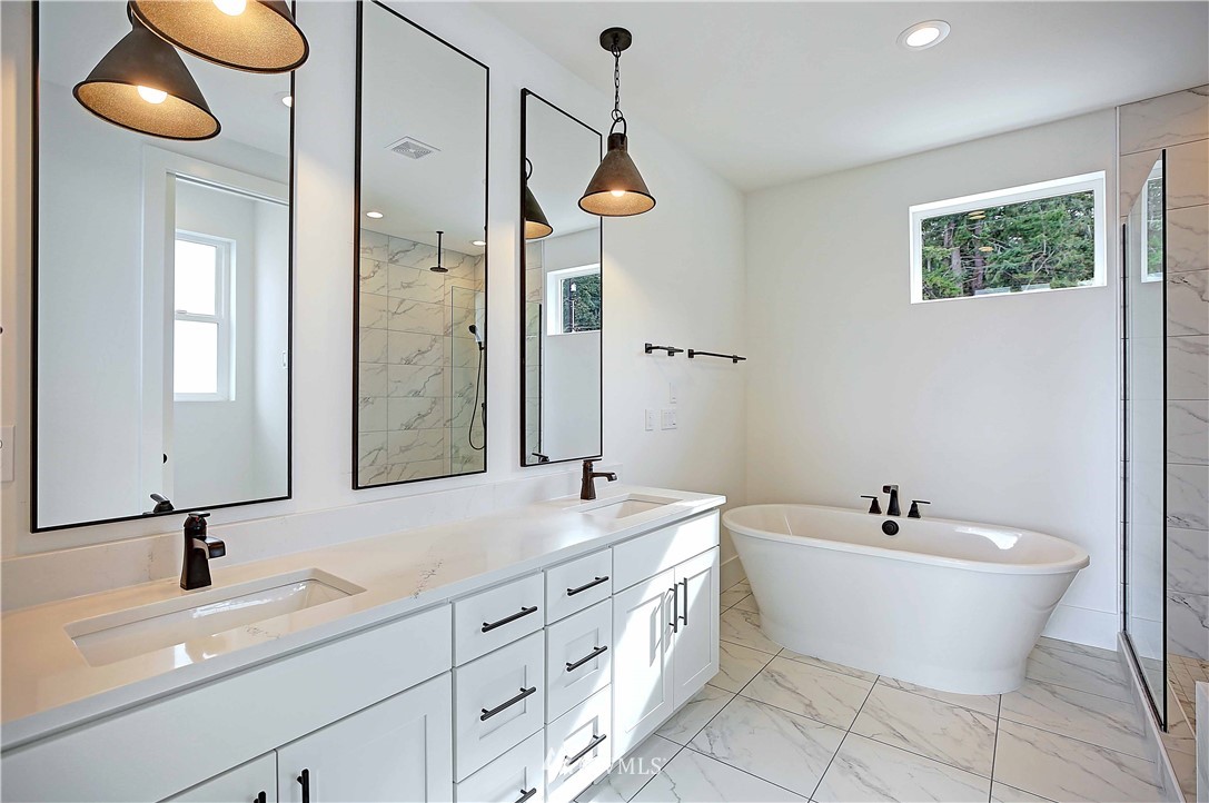 77 Chick Road Camano Island, WA 98282 - Photo 19 of 40 Gallery Image 19