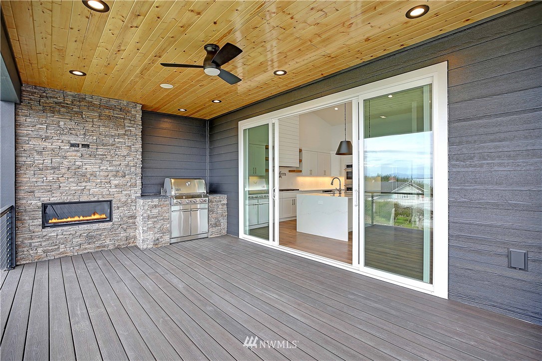 77 Chick Road Camano Island, WA 98282 - Photo 9 of 40 Gallery Image 9