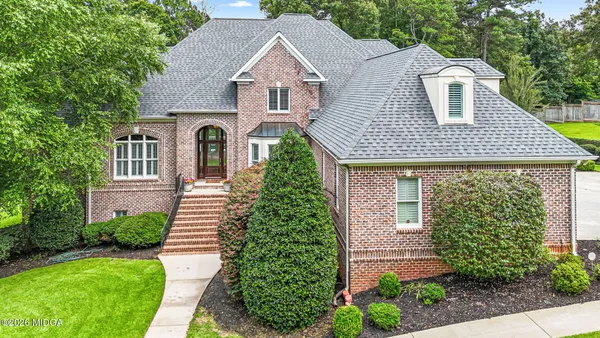 $899,900 | 105 Steeplechase Run, Warner Robins, GA 31088