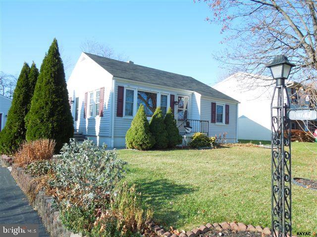 3 Scott Street Hanover, PA 17331 - Photo 2 of 25 Gallery Image 2