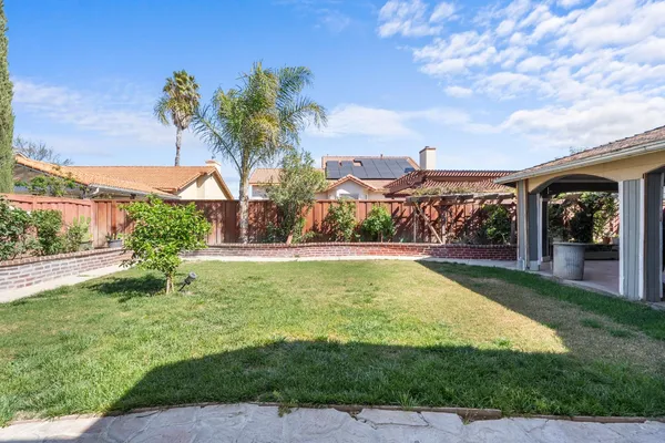 $525,000 | 446 Port Street, Los Banos, CA 93635