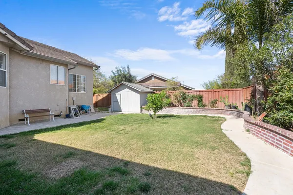 $525,000 | 446 Port Street, Los Banos, CA 93635