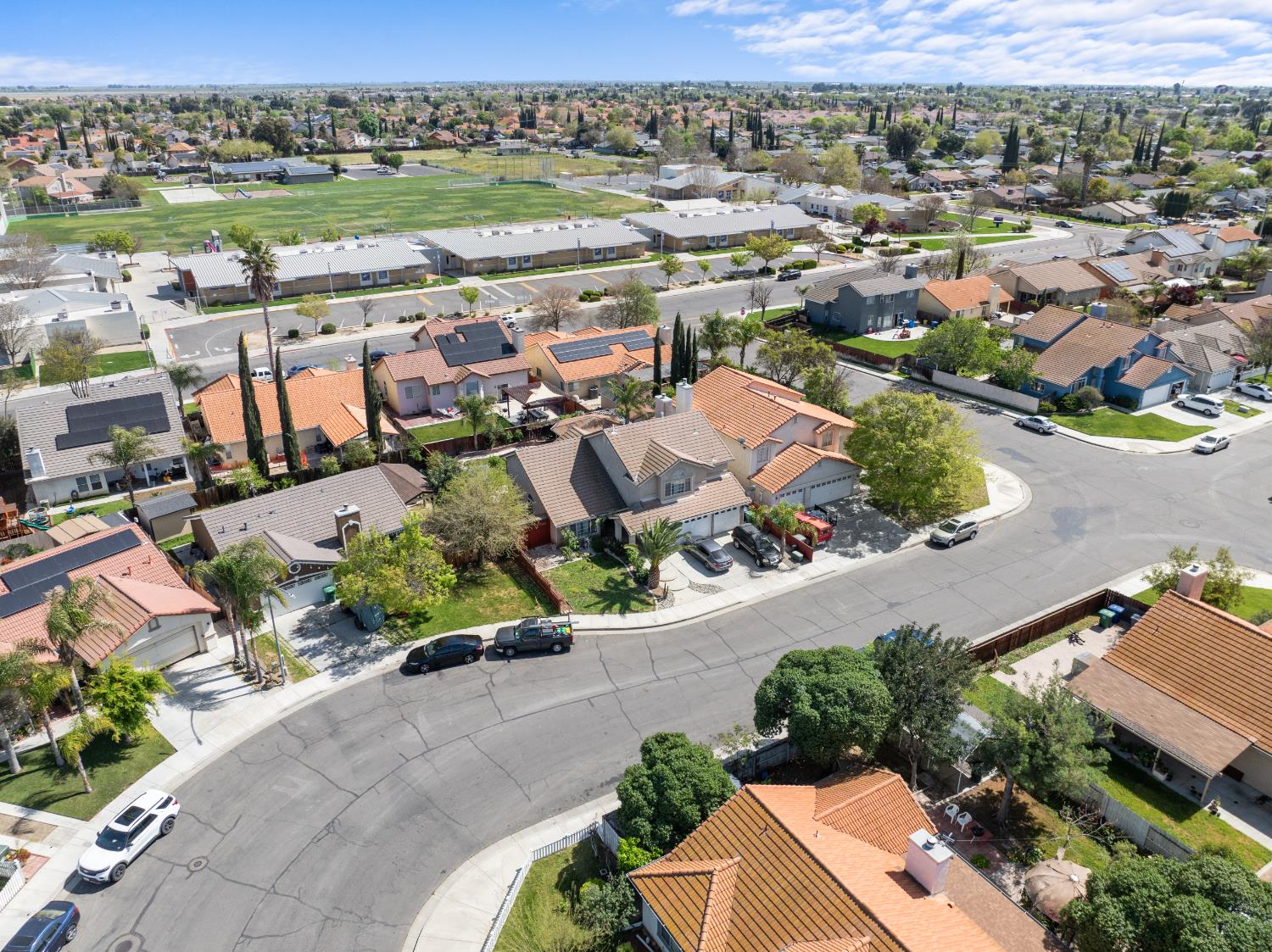 446 Port Street Los Banos, CA 93635 - Photo 6 of 55 Fantastic Location! Tucked away on a serene, low traffic street.