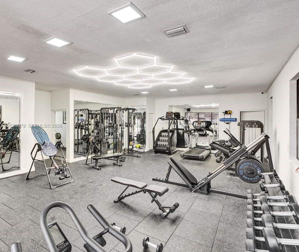 8075 Northwest 7th Street, Unit 115 Miami, FL 33126 - Photo 7 of 18