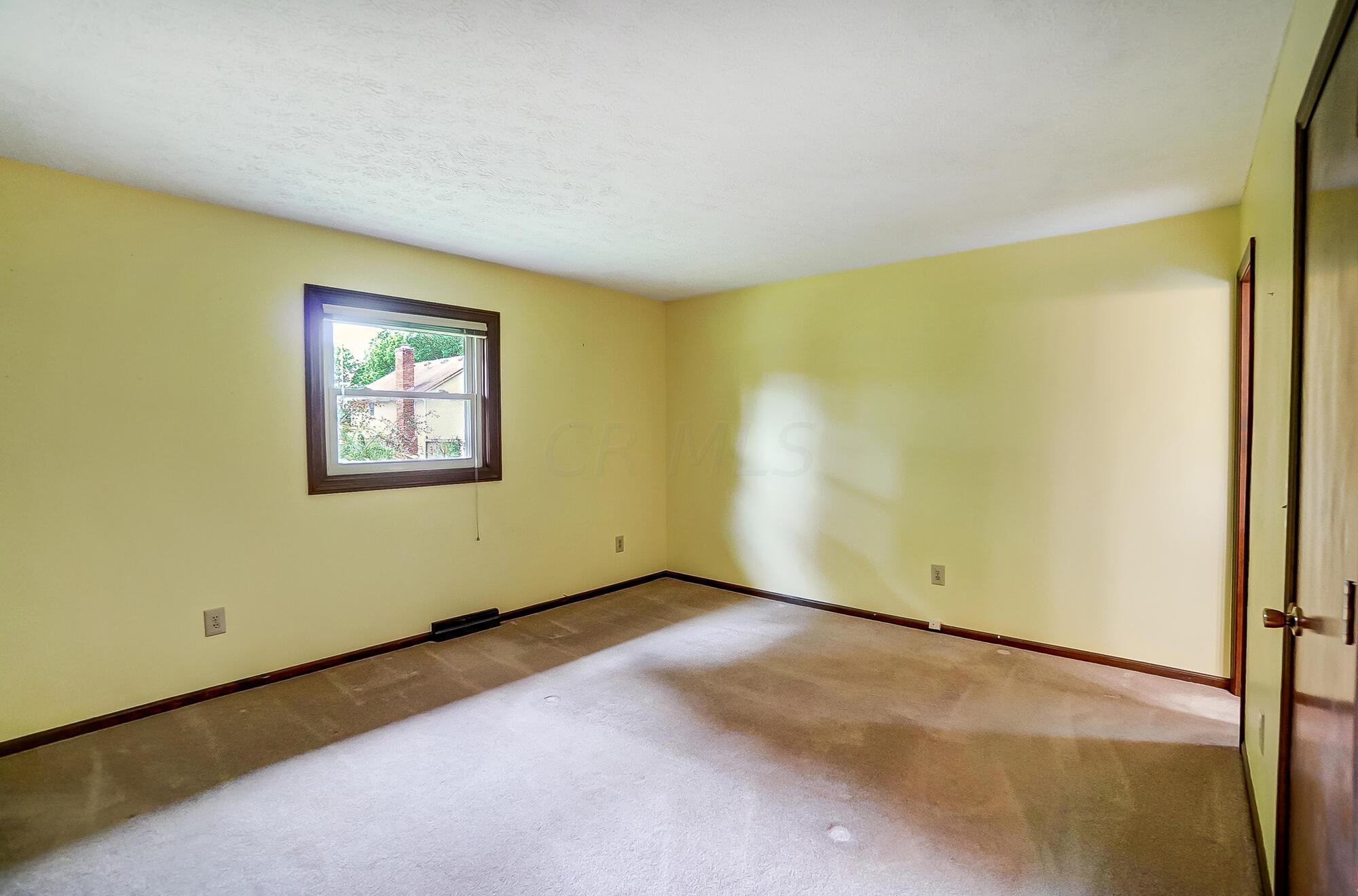 633 Olde North Church Road Westerville, OH 43081 - Photo 27 of 42 027