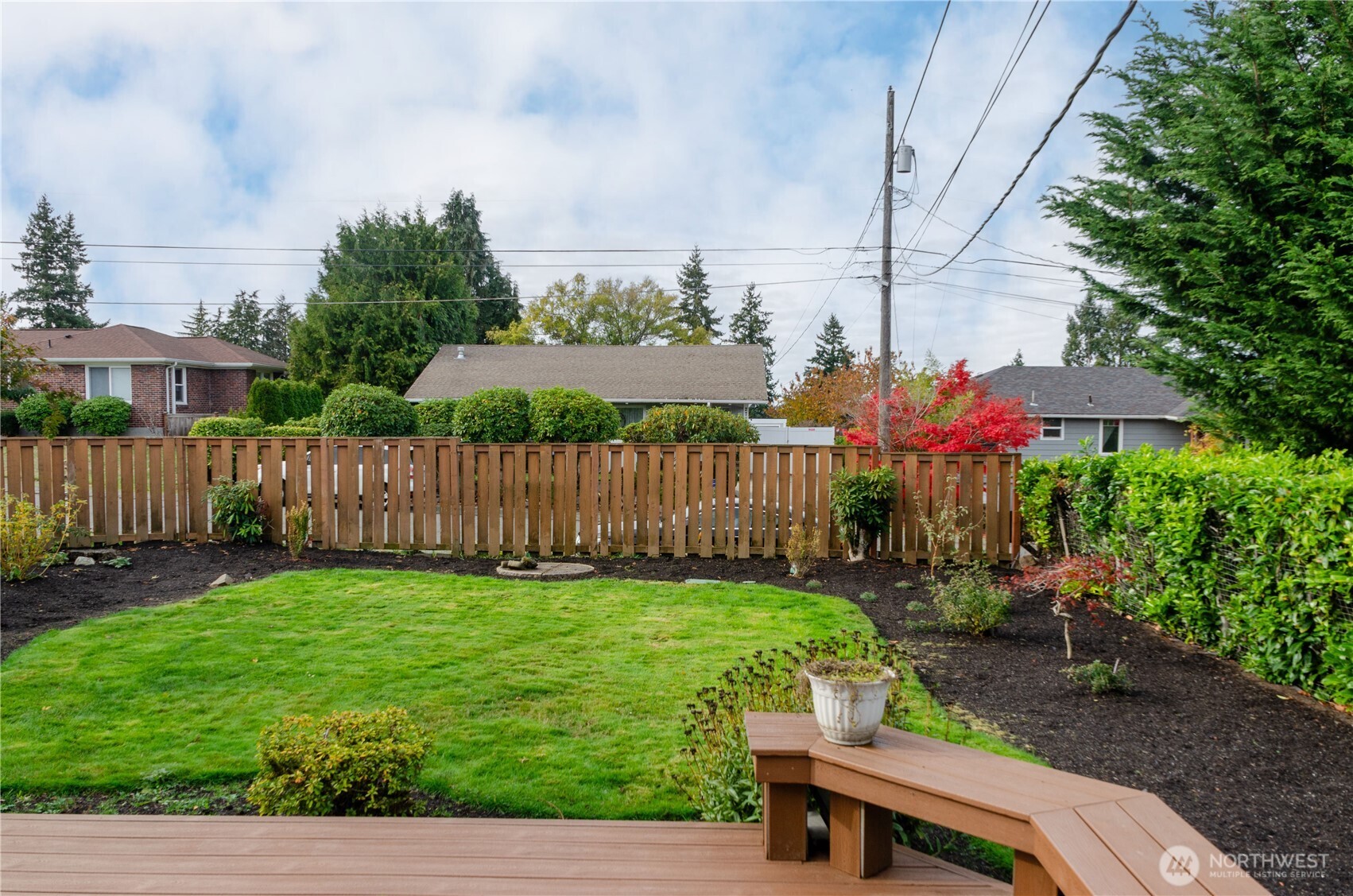 2723 Locust Avenue West University Place, WA 98466 - Photo 2 of 15 a view of yard with patio