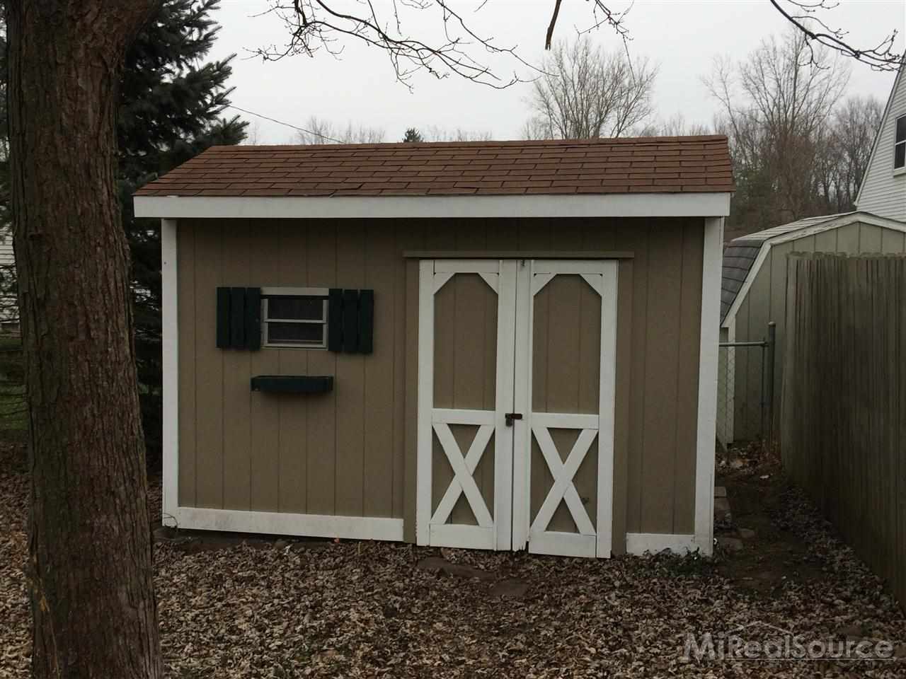 936 Miller Road Lake Orion, MI 48362 - Photo 23 of 26 Gallery Image 23