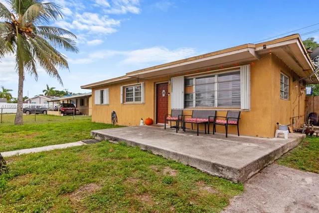 $509,900 | 18520 Northwest 42nd Place, Miami Gardens, FL 33055