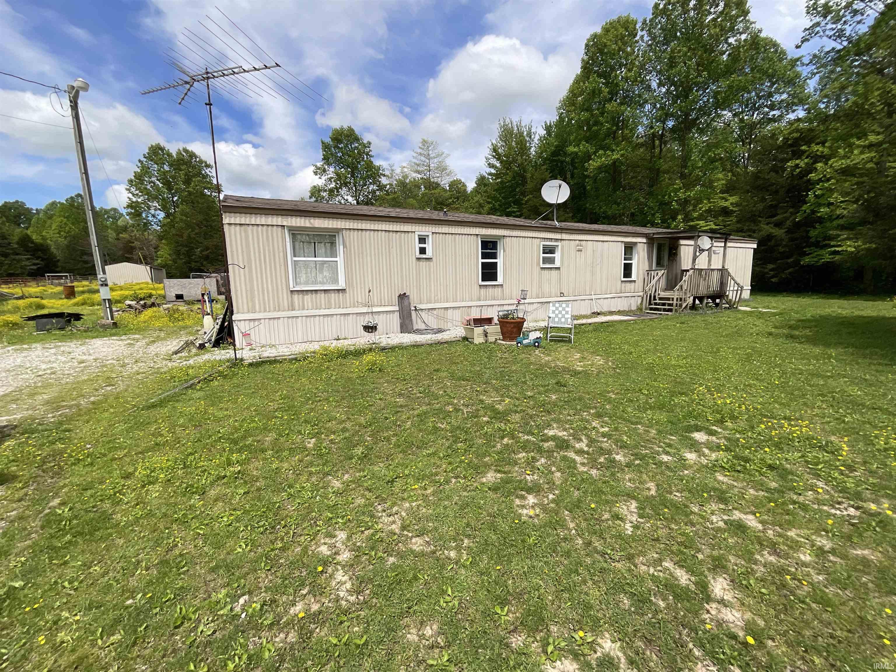 1531 Clark Road Spencer, IN 47460 - Photo 1 of 20