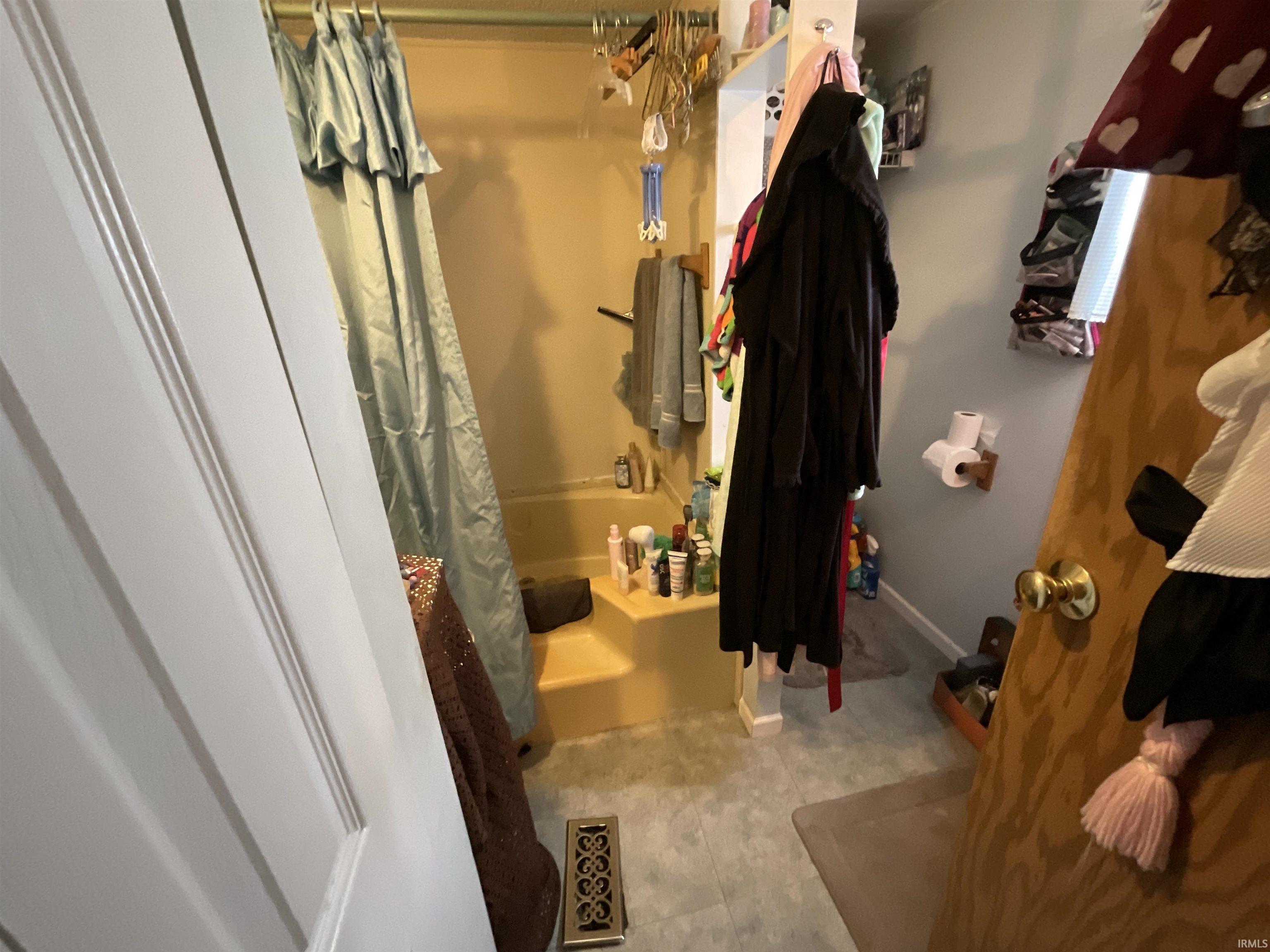 1531 Clark Road Spencer, IN 47460 - Photo 15 of 20