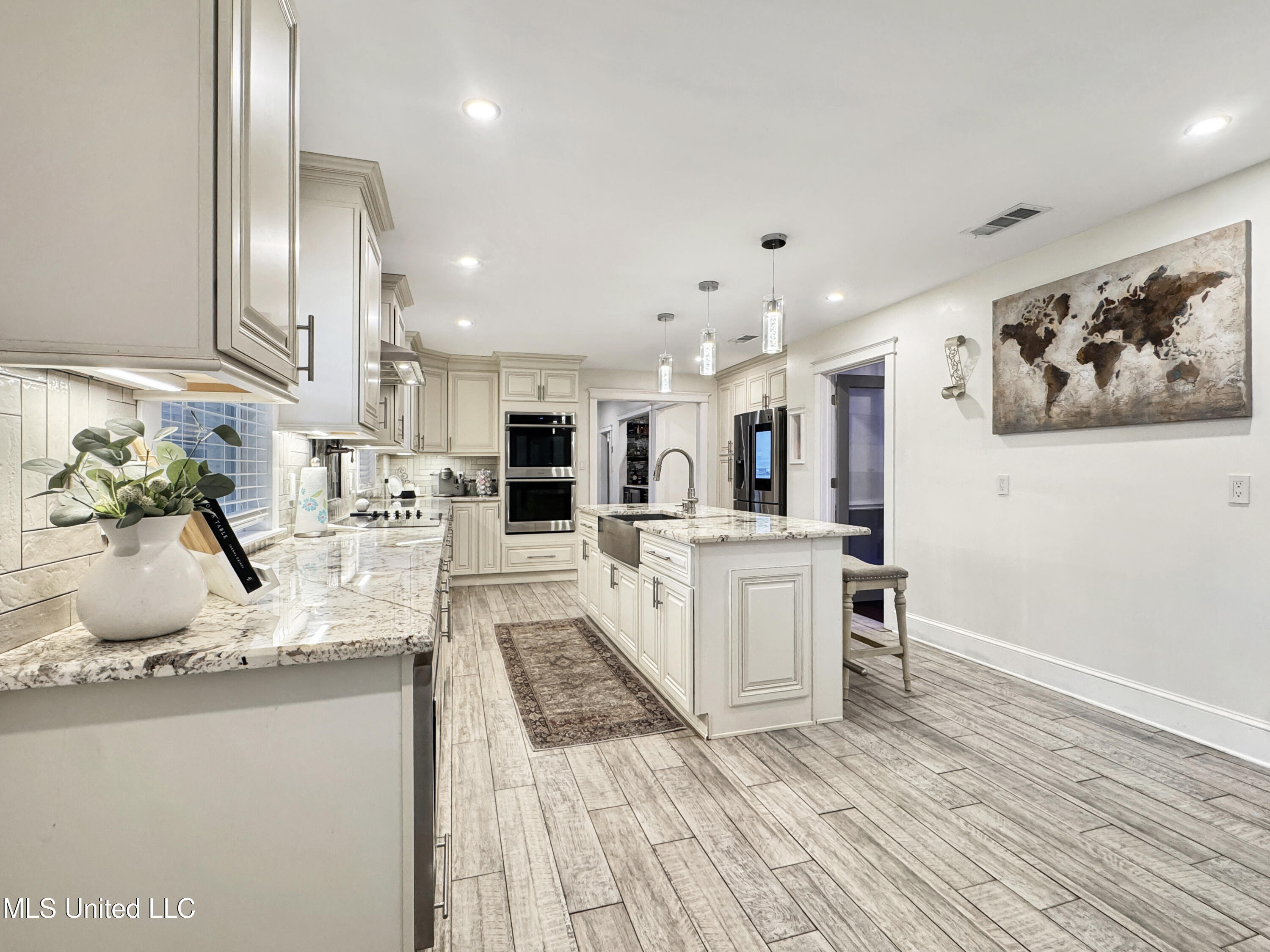 1404 Neal Road Picayune, MS 39466 - Photo 15 of 39 Kitchen