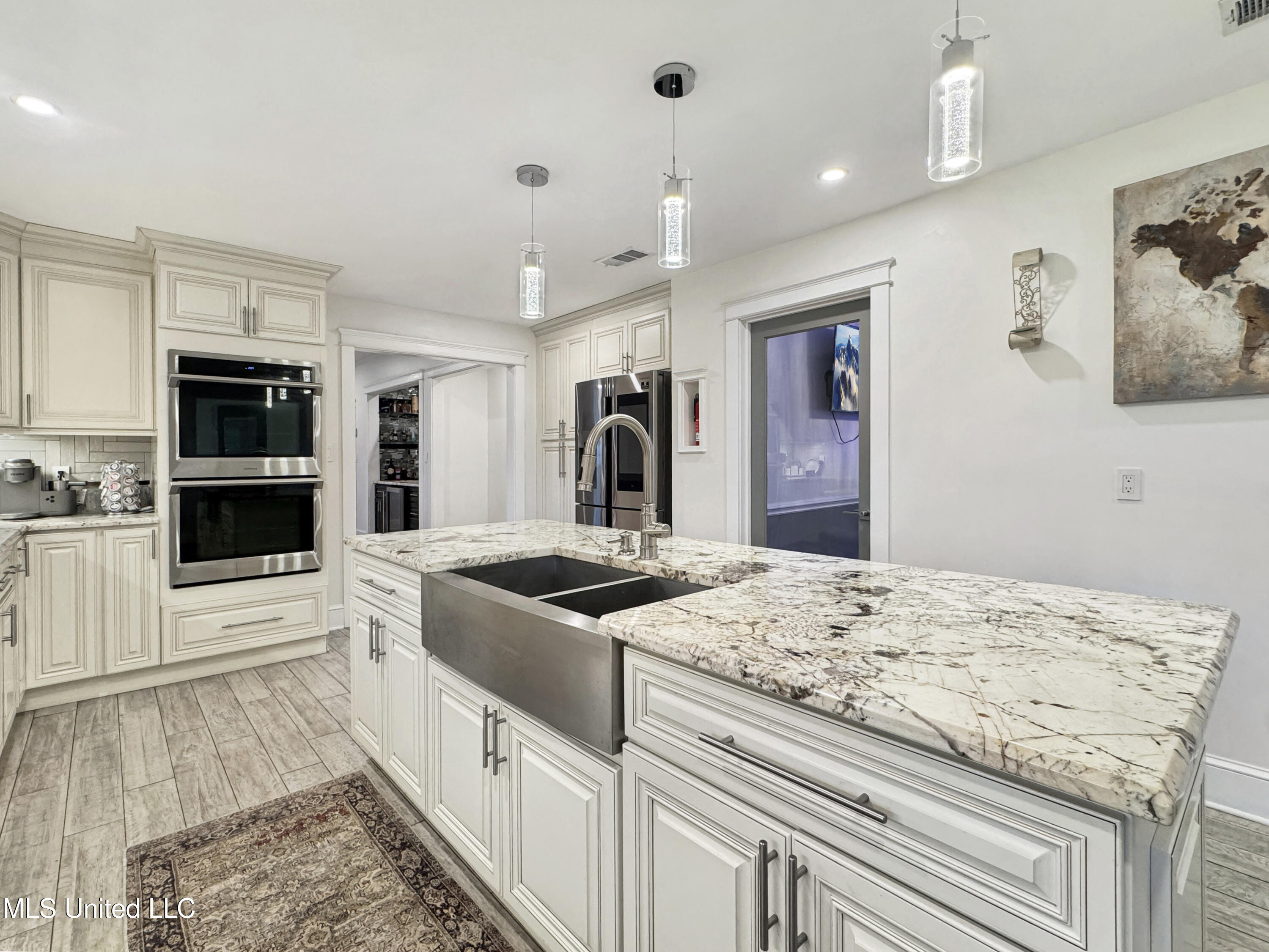 1404 Neal Road Picayune, MS 39466 - Photo 16 of 39 Kitchen