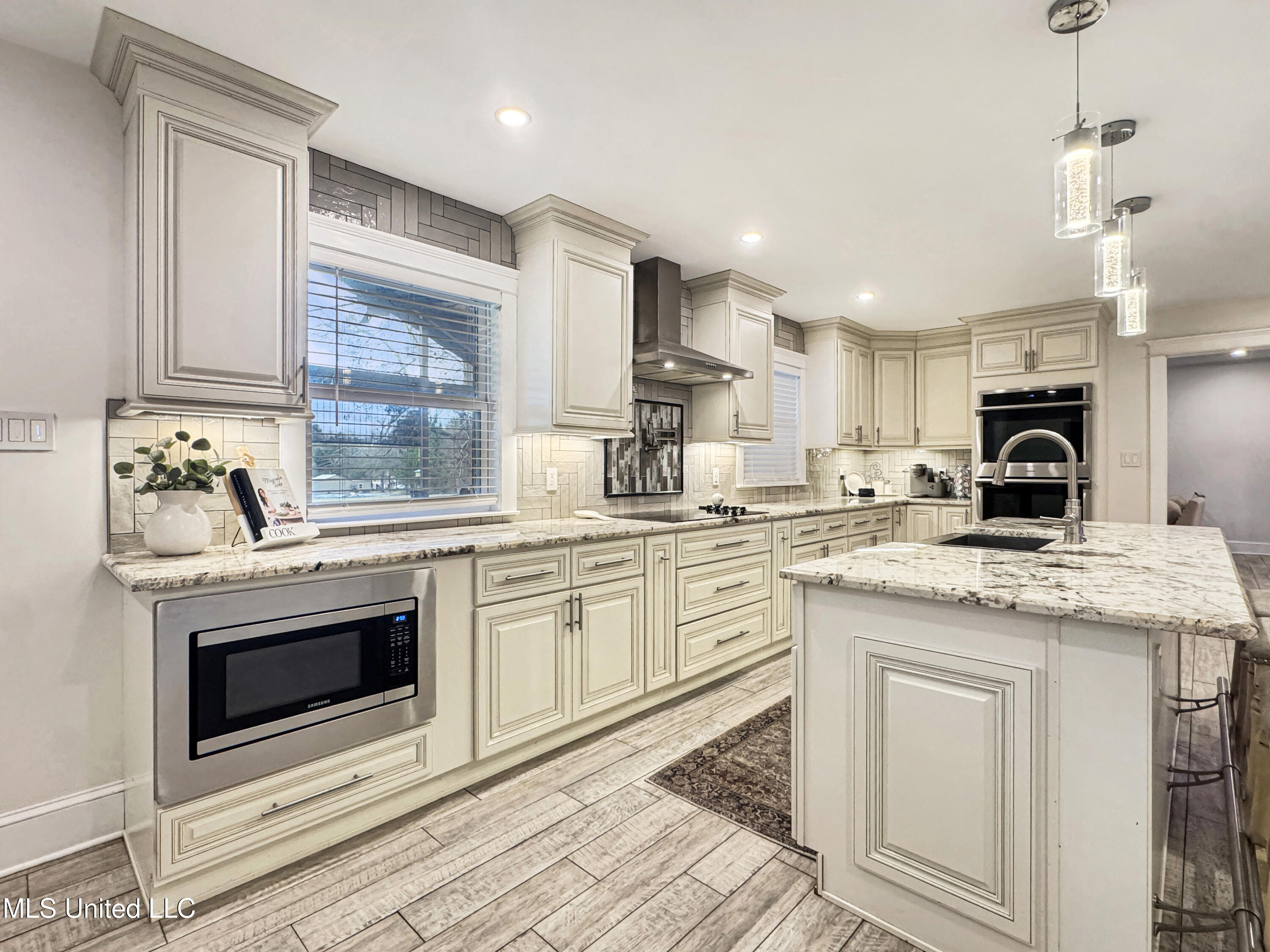 1404 Neal Road Picayune, MS 39466 - Photo 18 of 39 Kitchen