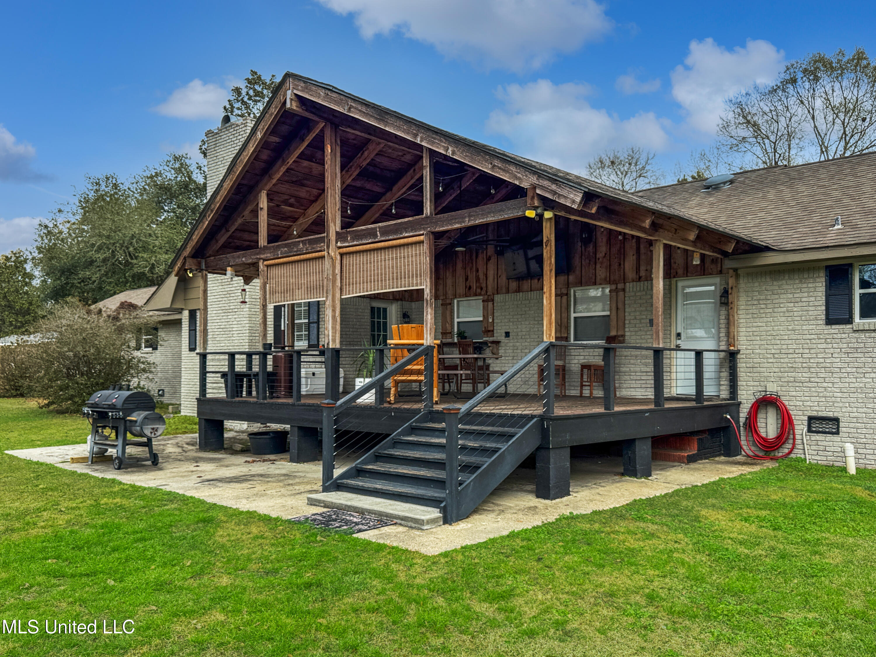 1404 Neal Road Picayune, MS 39466 - Photo 33 of 39 Rear deck