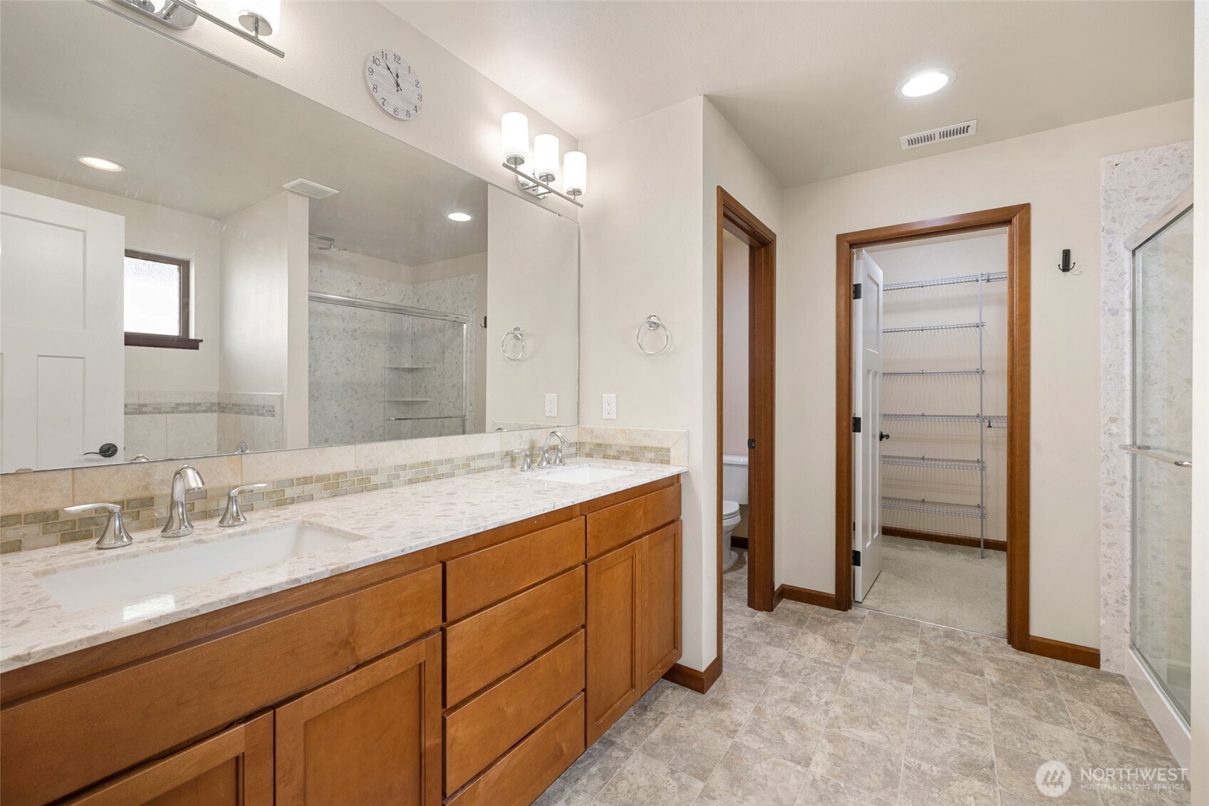 4617 167th Street Southwest Edmonds, WA 98026 - Photo 14 of 31