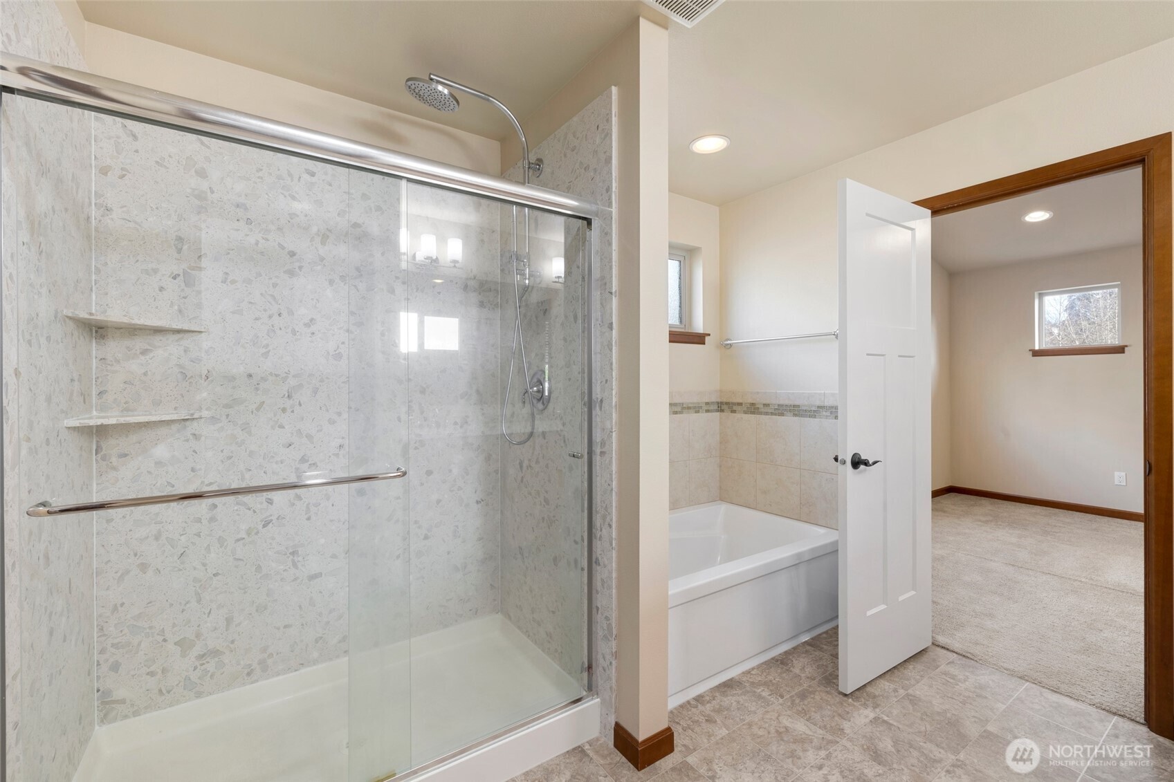 4617 167th Street Southwest Edmonds, WA 98026 - Photo 15 of 31