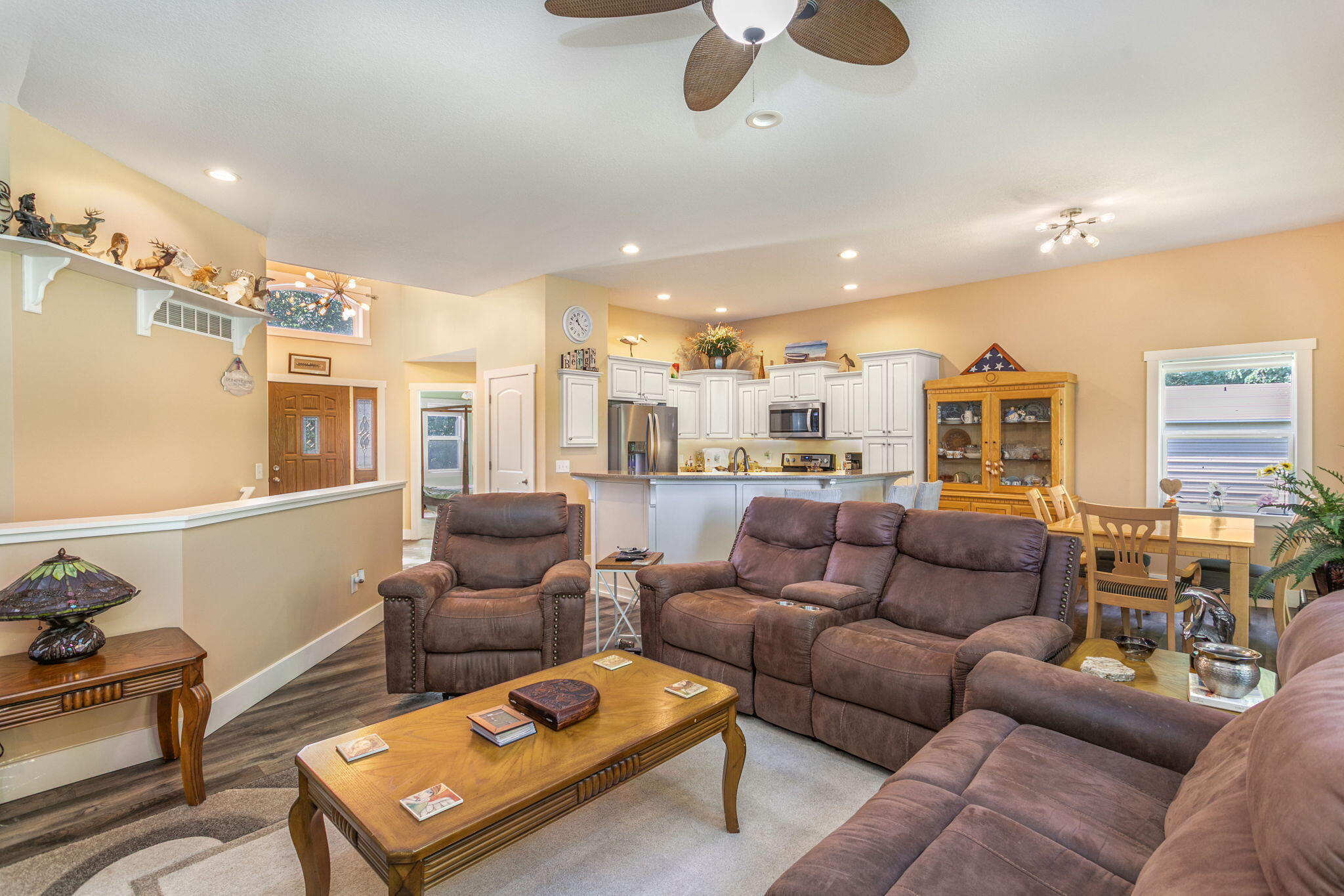 13480 Riverside Drive Constantine, MI 49042 - Photo 6 of 42 6-web-or-mls-001 (6)