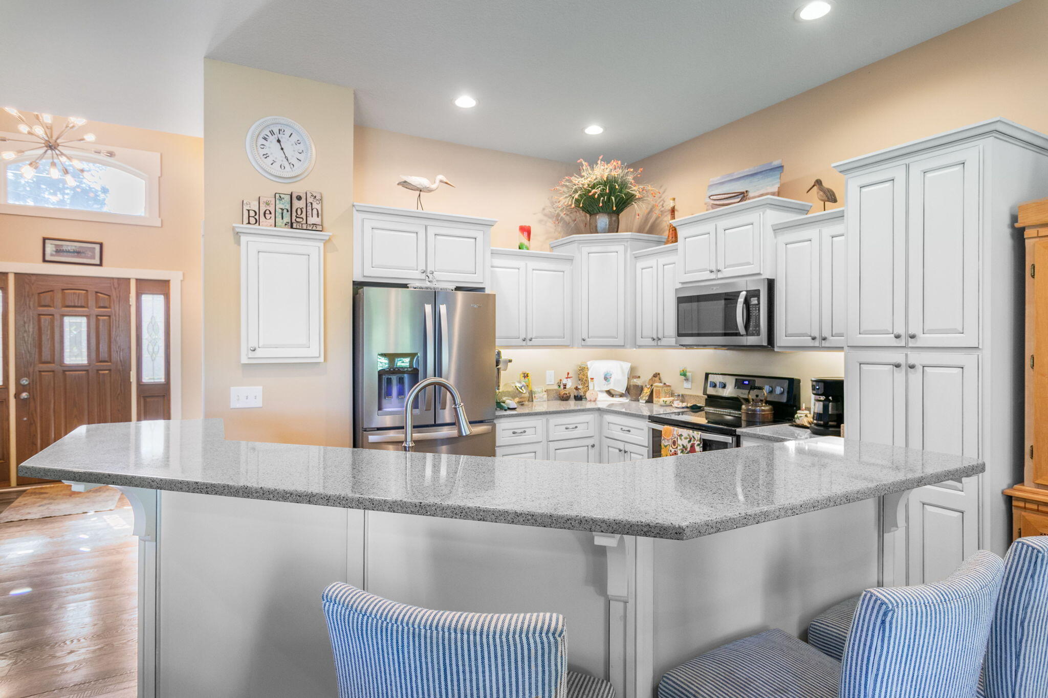 13480 Riverside Drive Constantine, MI 49042 - Photo 9 of 42 9-web-or-mls-001 (9)