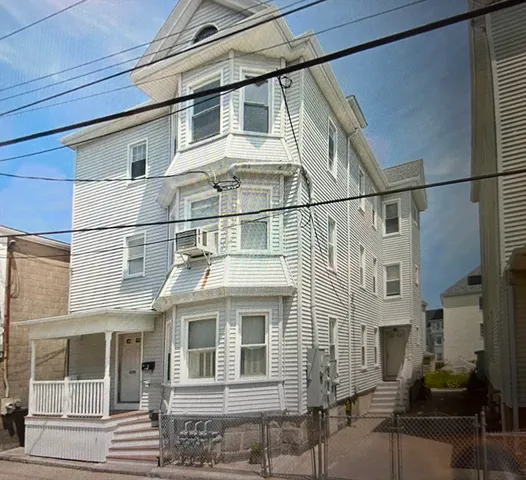 $1,500 | 504 Bolton Street, Unit 3, New Bedford, MA 02740