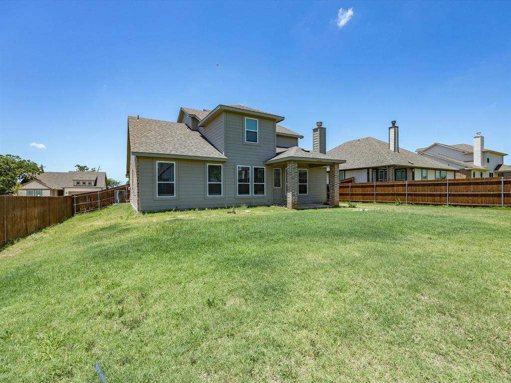 812 Taliaferro Trail Springtown, TX 76082 - Photo 30 of 33