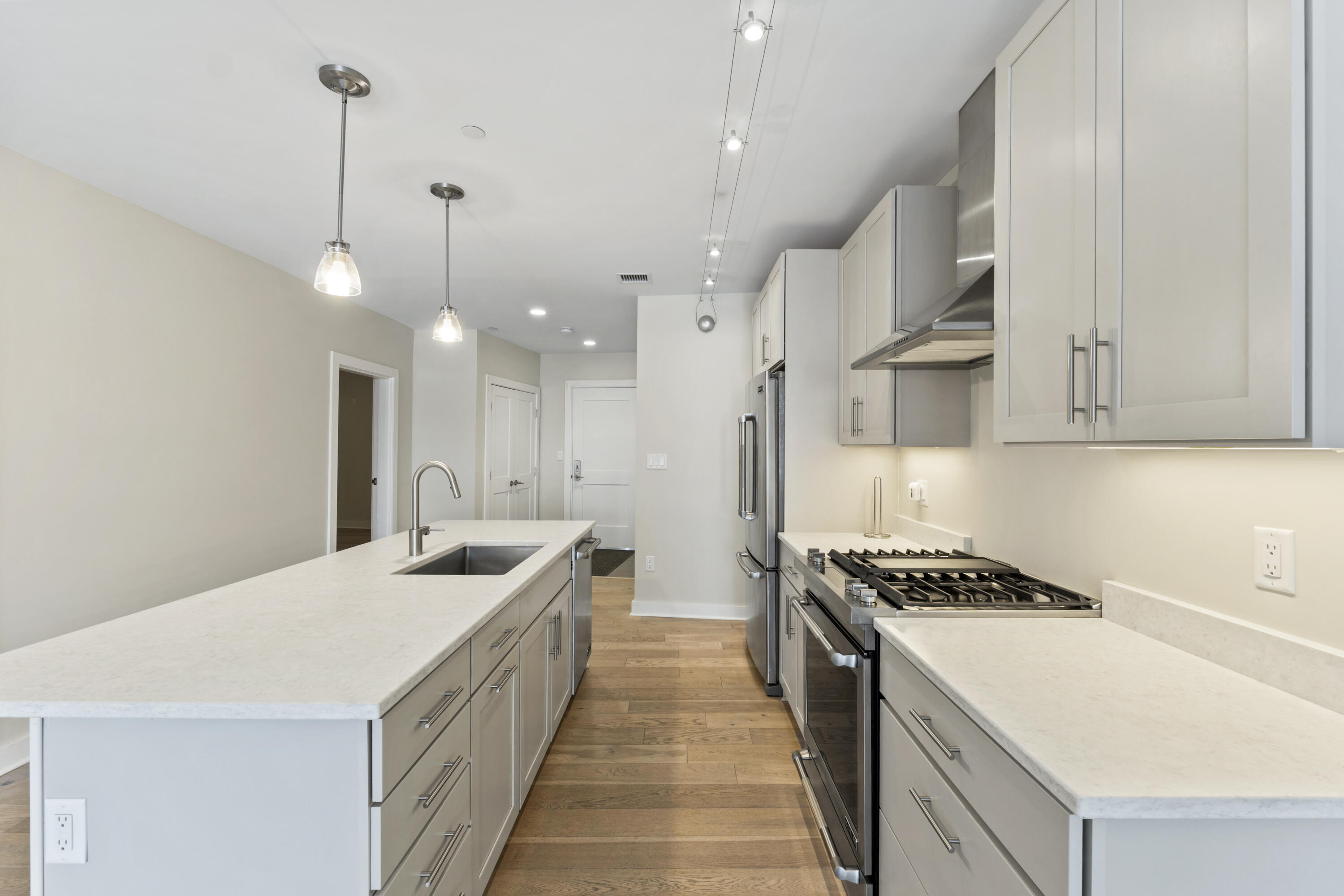 62 India Street, Unit 203 Portland, ME 04101 - Photo 4 of 67 Kitchen