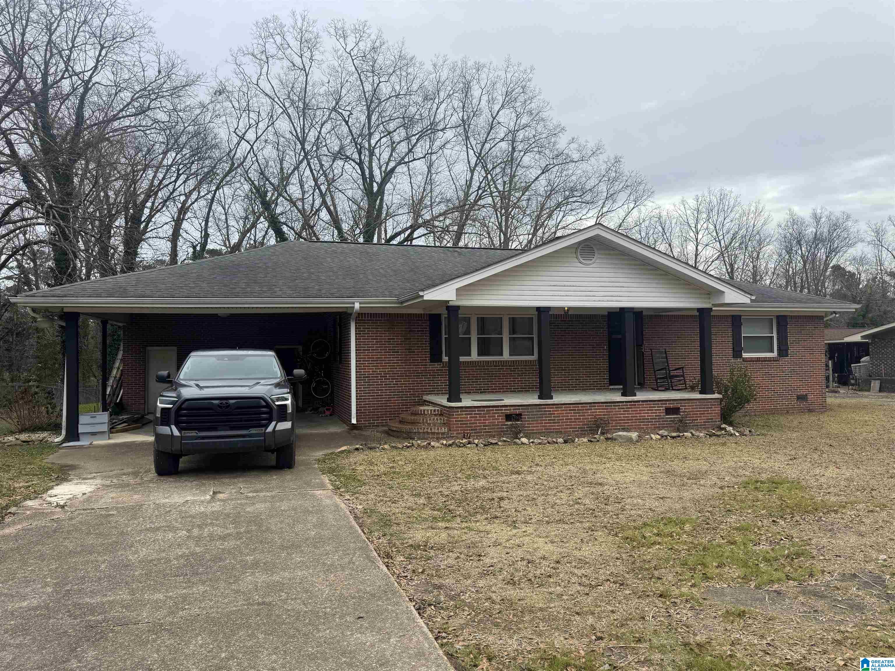 2025 Fairview Road Gadsden, AL 35904 - Photo 2 of 4