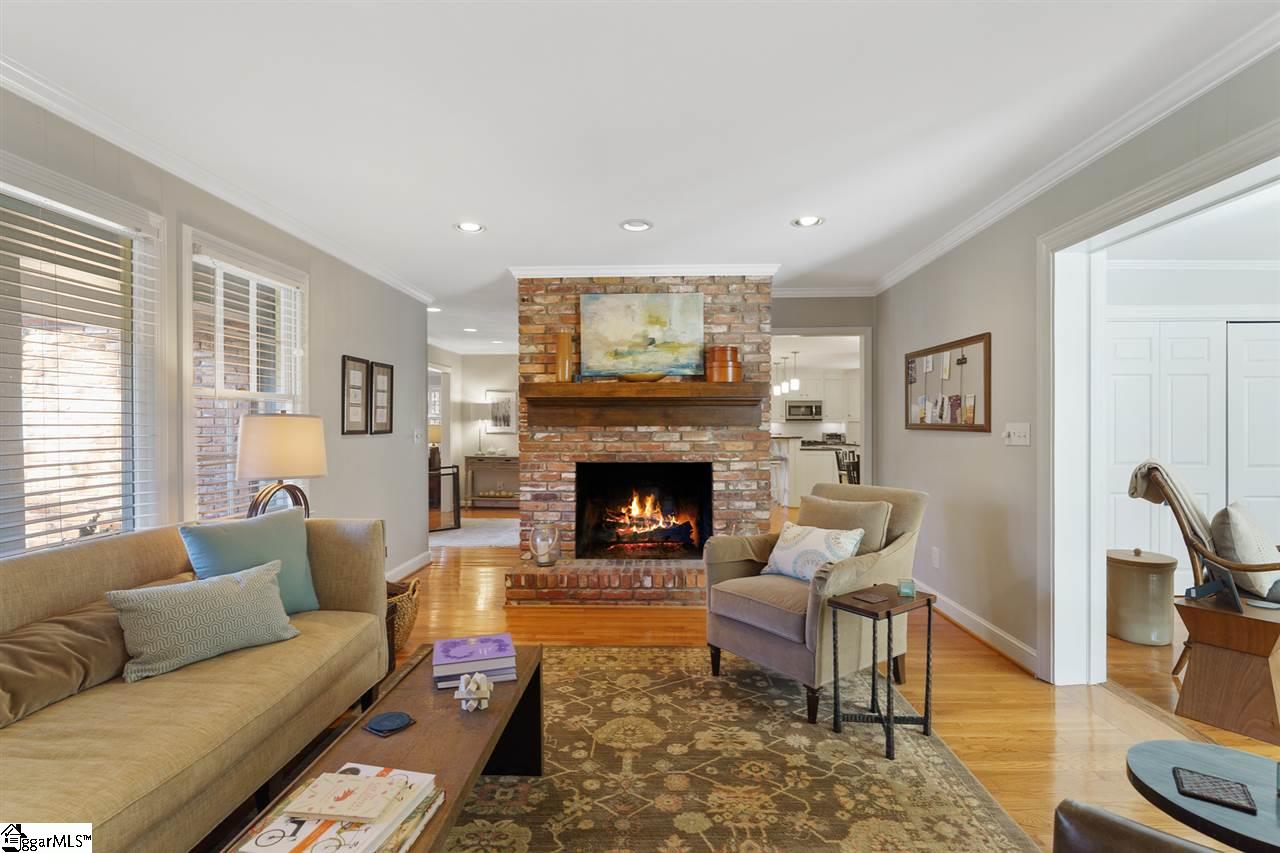 451 Henderson Road Greenville, SC 29607 - Photo 22 of 36
