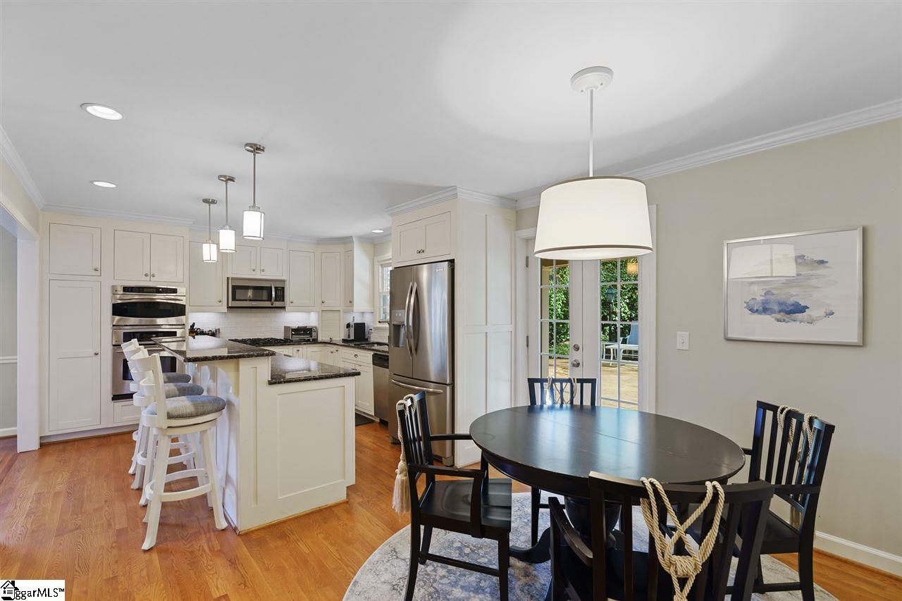 451 Henderson Road Greenville, SC 29607 - Photo 25 of 36