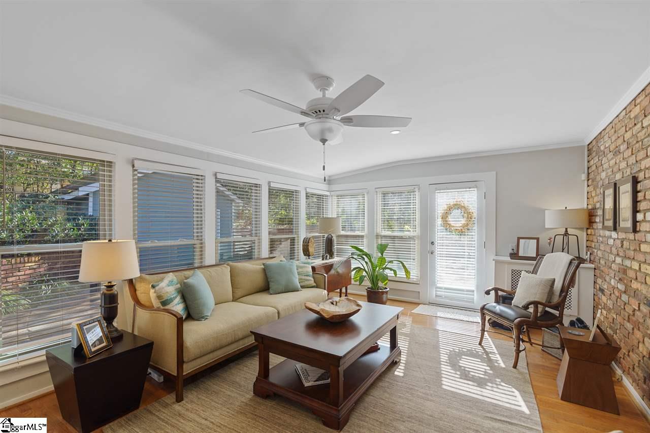 451 Henderson Road Greenville, SC 29607 - Photo 9 of 36
