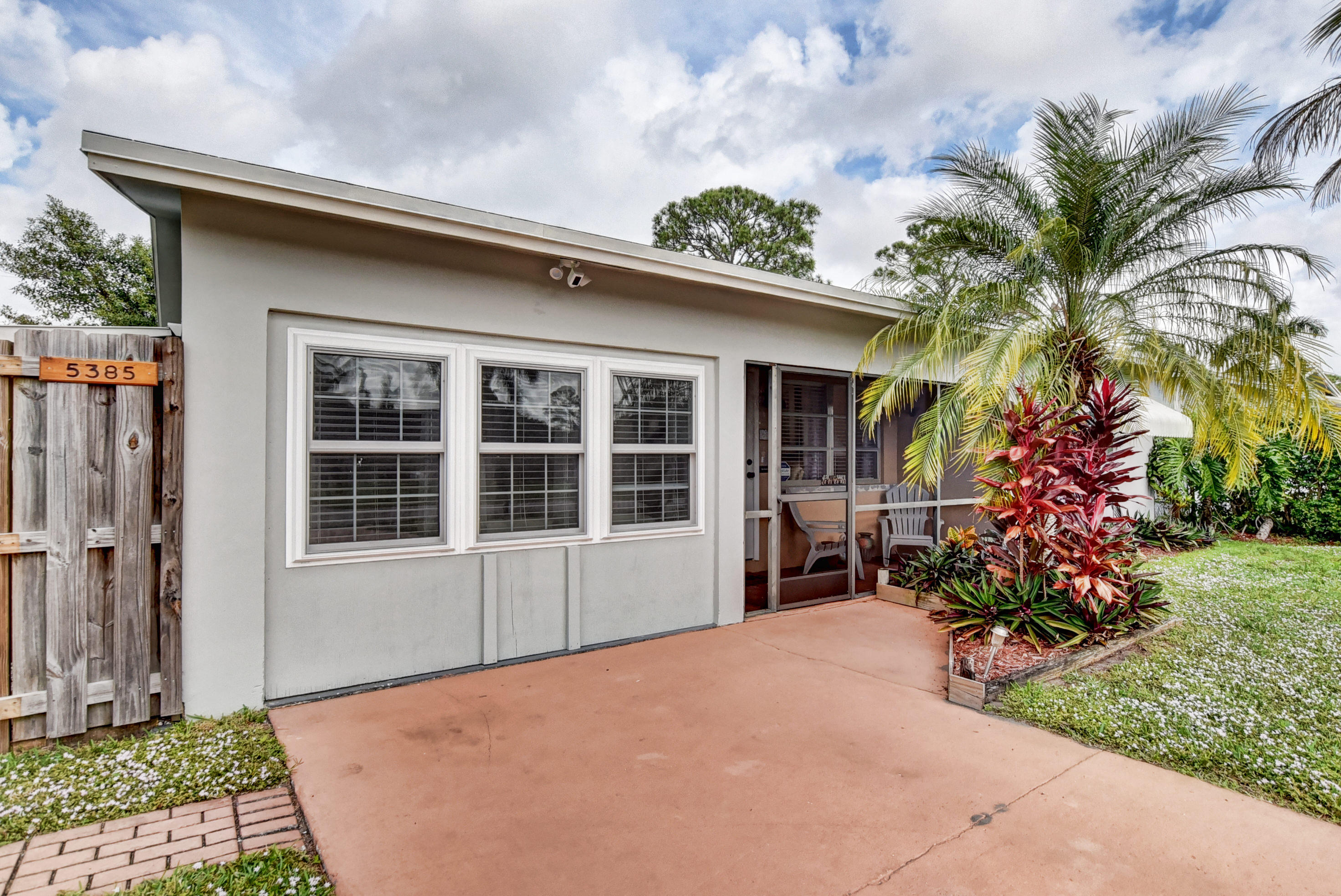 5385 Washington Road Delray Beach, FL 33484 - Photo 8 of 34 18_ebf_1089and4more
