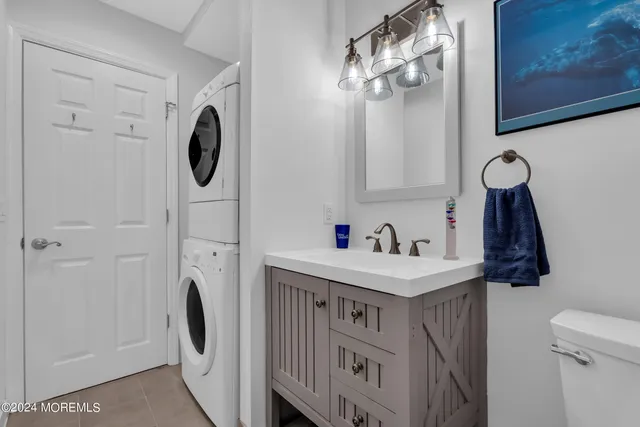 $2,495 | 1605 Grand Central Avenue, Unit 2, Lavallette, NJ 08735