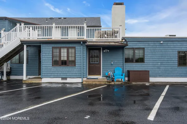 $1,995 | 1605 Grand Central Avenue, Unit 2, Lavallette, NJ 08735