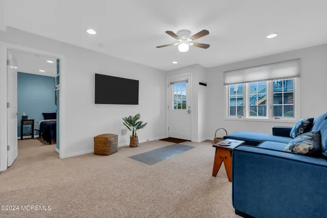 $2,495 | 1605 Grand Central Avenue, Unit 2, Lavallette, NJ 08735