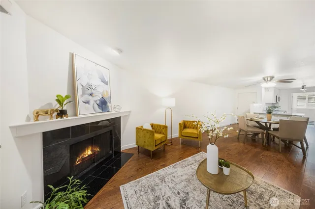 $529,950 | 710 Kirkland Circle, Unit A101, Kirkland, WA 98033