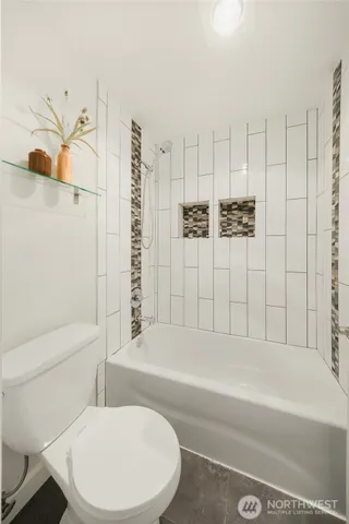 $529,950 | 710 Kirkland Circle, Unit A101, Kirkland, WA 98033