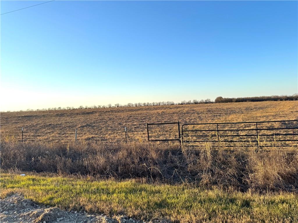 10-ac Cr 151 Road Riesel, TX 76682 - Photo 6 of 9 a view of lake with mountain