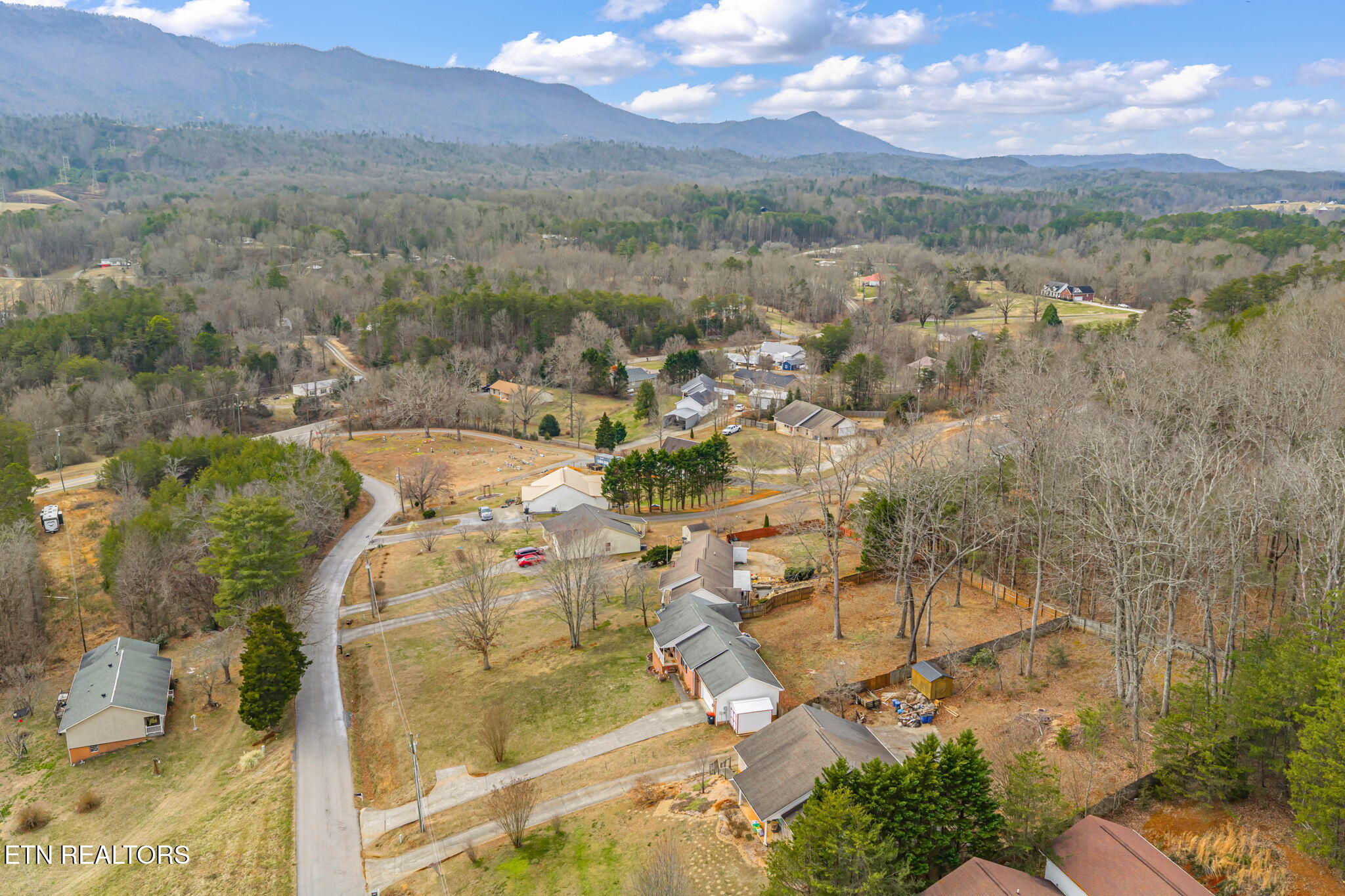 3333 Mutton Hollow Road Maryville, TN 37803 - Photo 44 of 44 49-web-or-mls-3333 Mutton Hollow Road-48