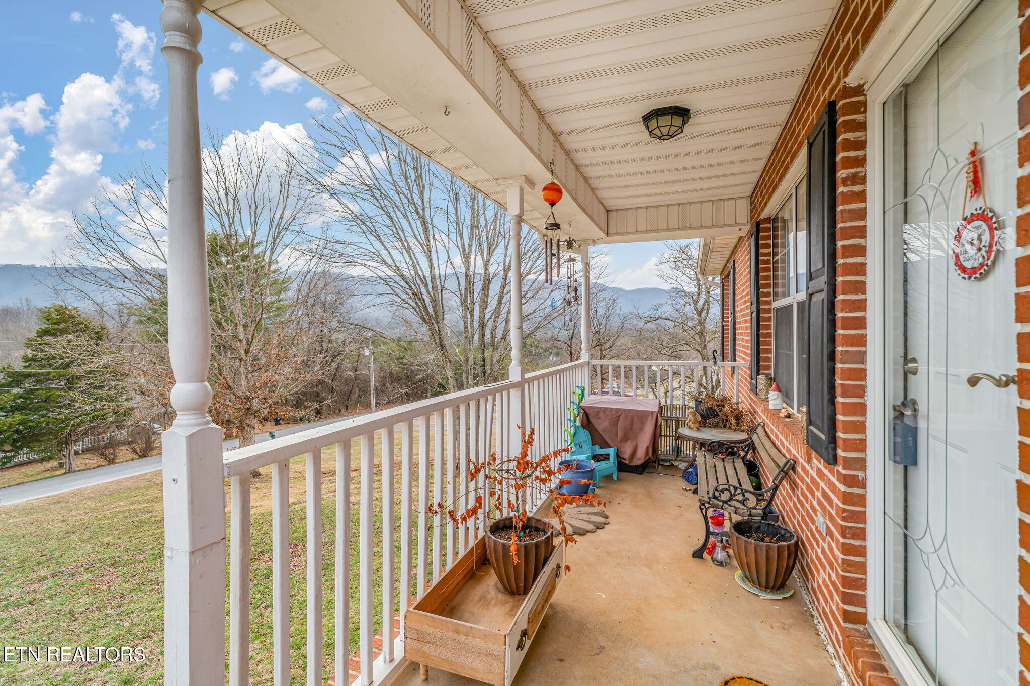 3333 Mutton Hollow Road Maryville, TN 37803 - Photo 5 of 44 6-web-or-mls-3333 Mutton Hollow Road-32