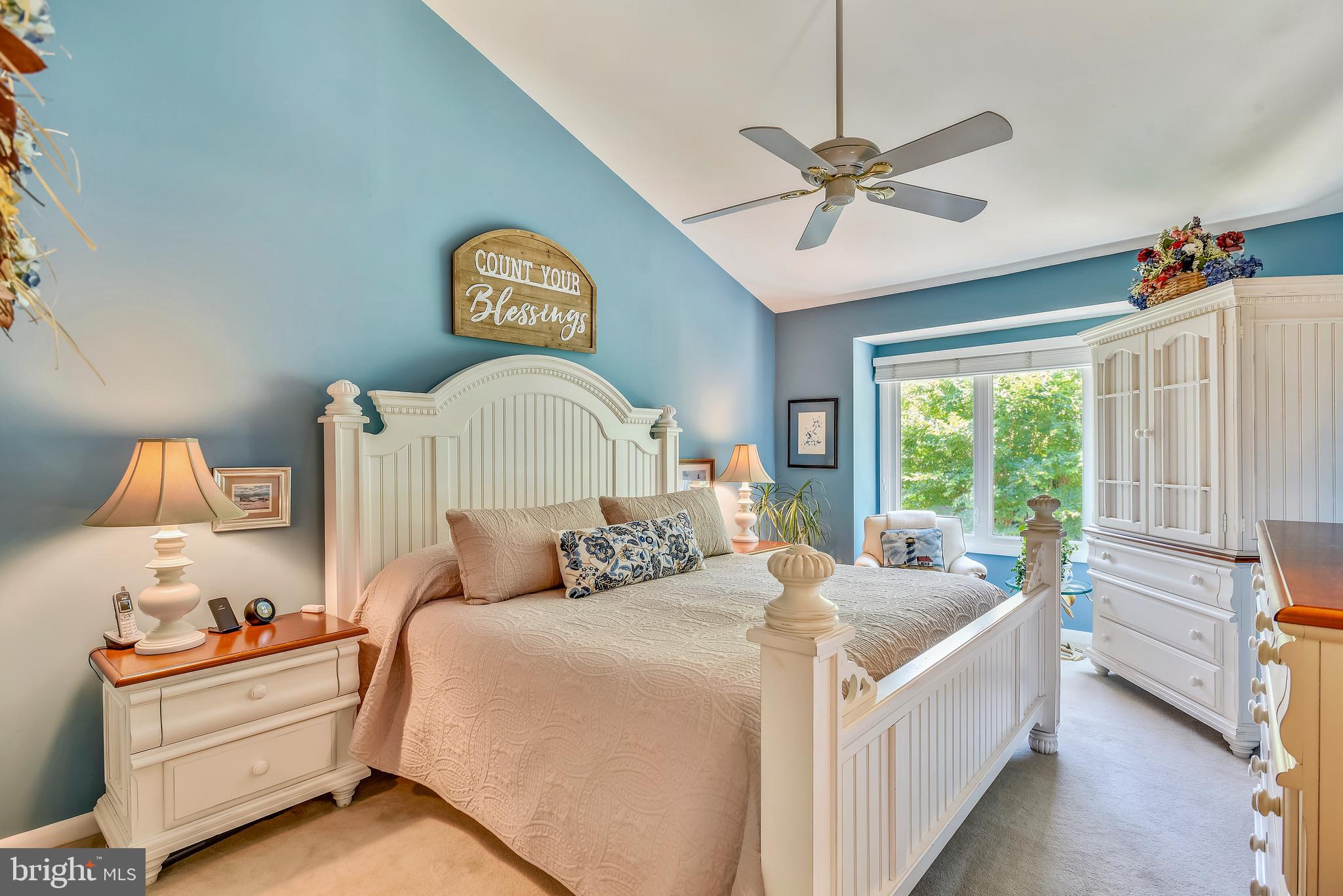 11627 Chapel Cross Way Reston, VA 20194 - Photo 15 of 63 Huge Master Bedroom