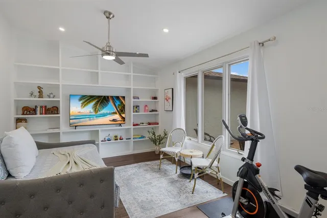 $897,000 | 7711 25th Avenue West, Bradenton, FL 34209