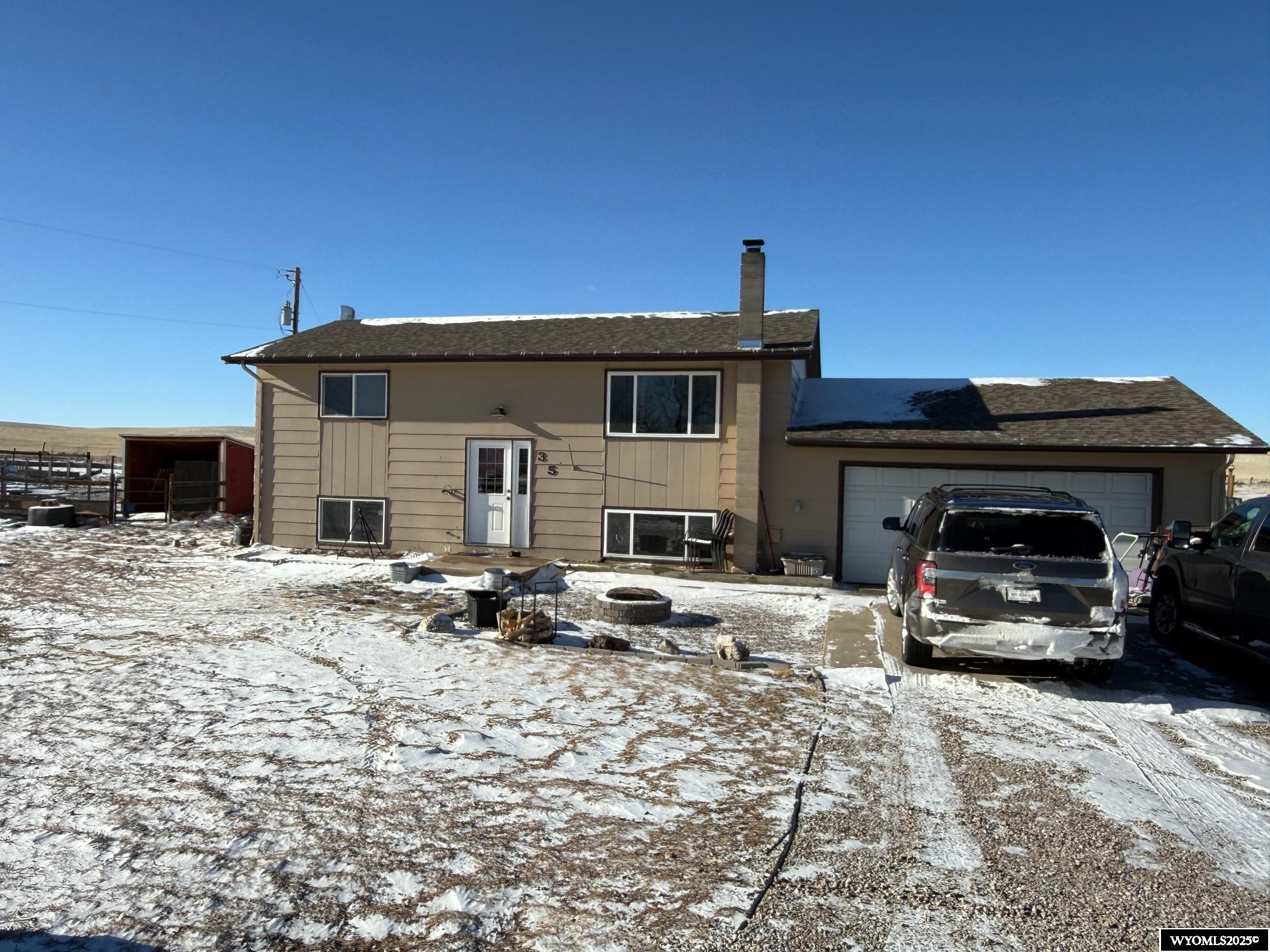 35 Cougar Road Rolling Hills, WY 82637 - Photo 2 of 40