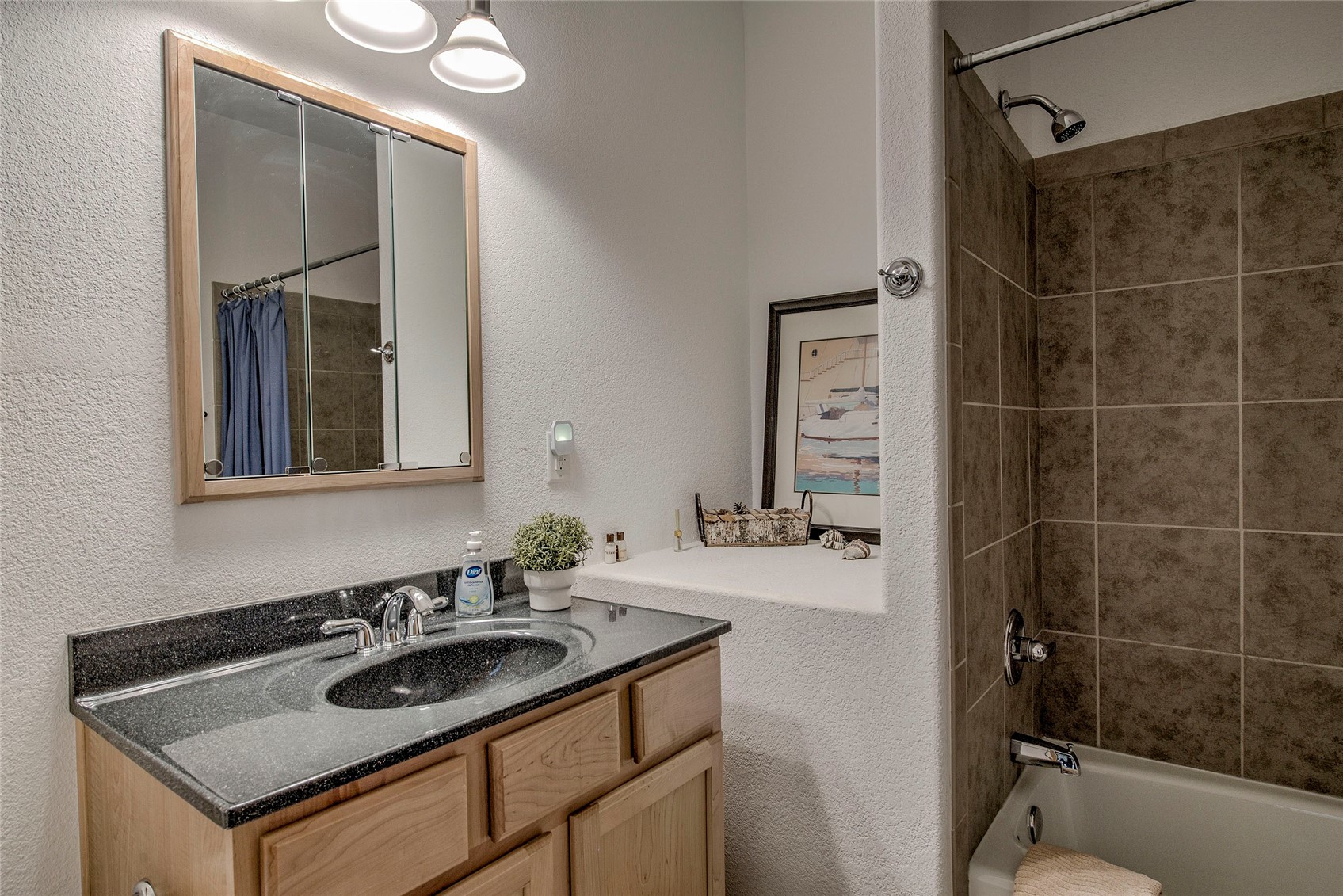 135 Main Street, Unit 218 Dillon, CO 80435 - Photo 22 of 43