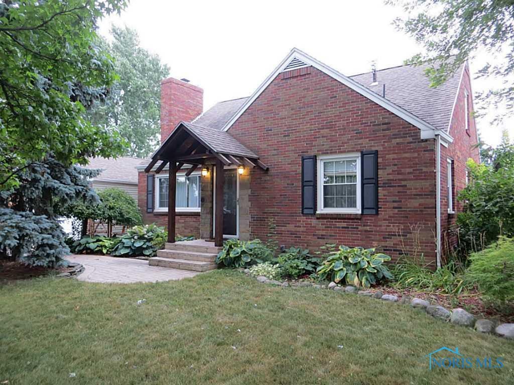 5873 Moline Martin Road Walbridge, OH 43465 - Photo 1 of 20 Exterior Front. This is truly a special home.