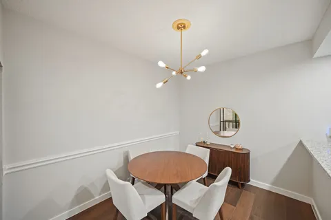 $190,000 | 11711 Memorial Drive, Unit 276, Houston, TX 77024